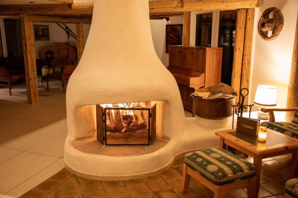 Fireplace Bar